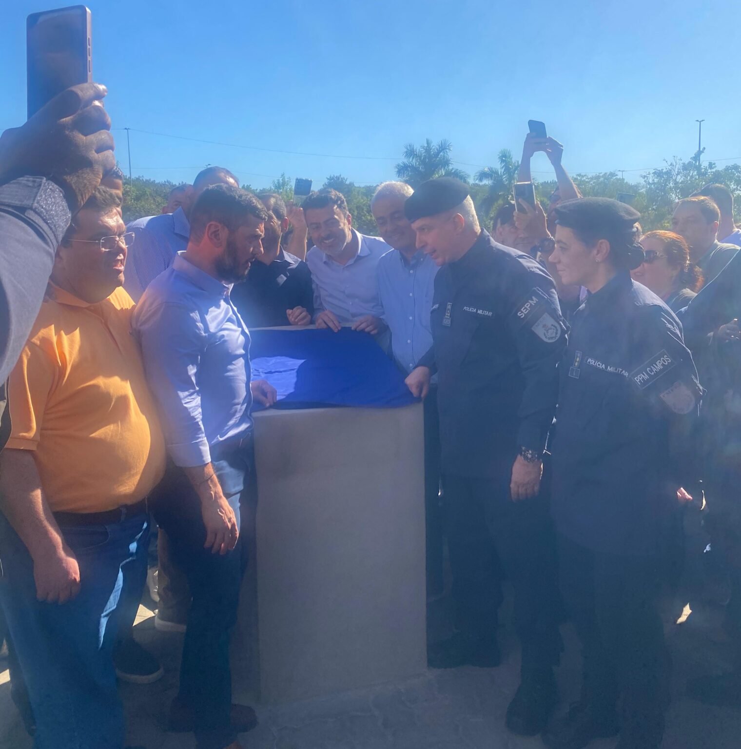 Rodrigo Bacellar lança pedra fundamental da nova Policlínica da PM em Campos: “Vamos reconstruir com dignidade”