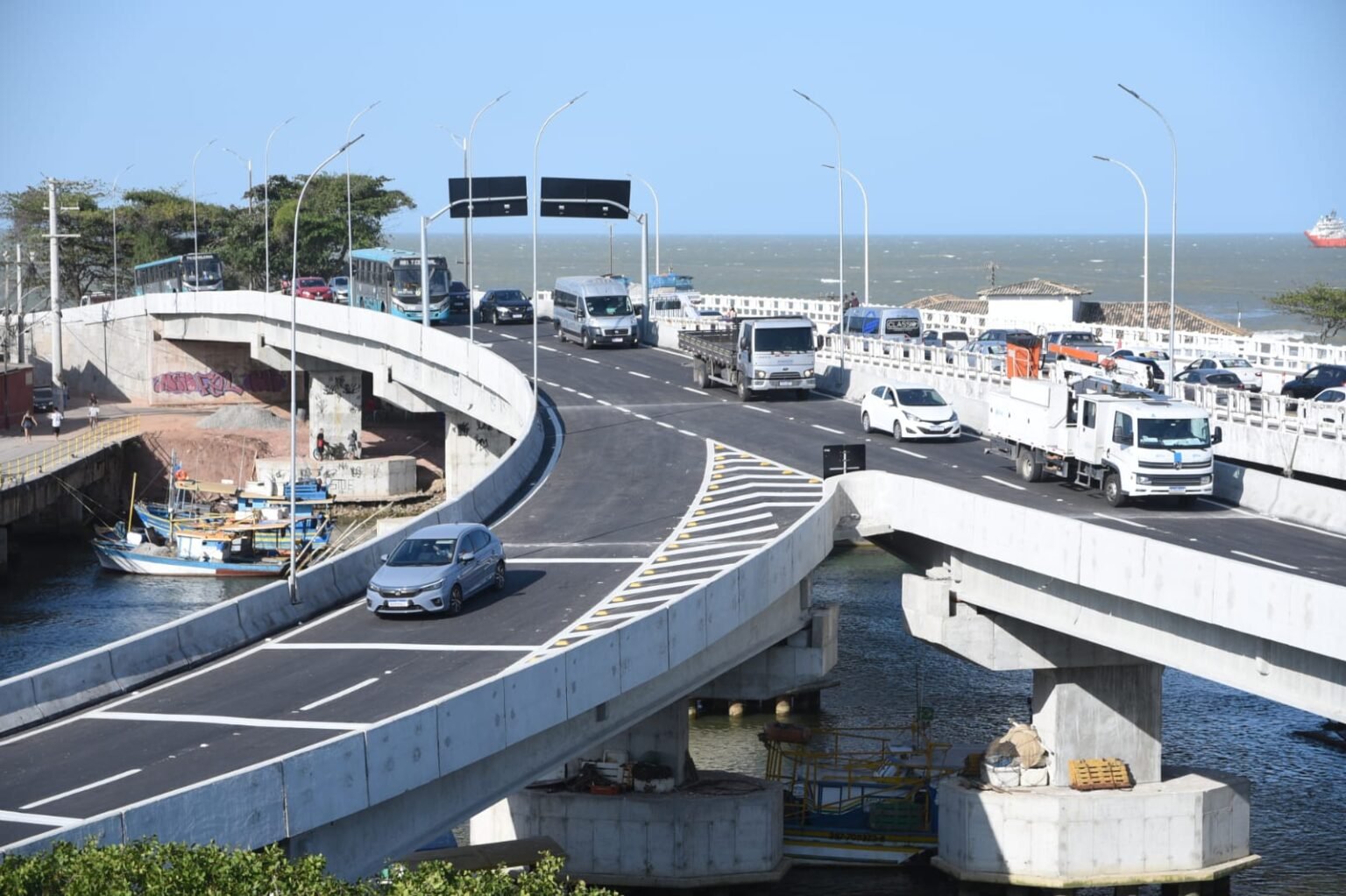 Ponte Cláudio Moacyr revoluciona o trânsito em Macaé e reduz deslocamento em até 40%