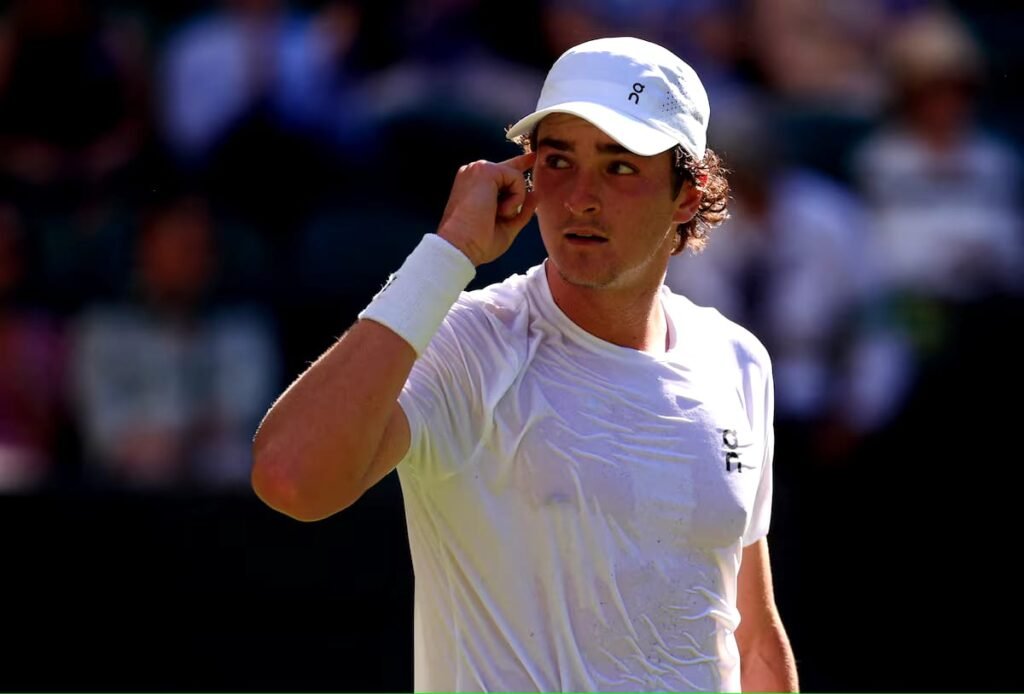 João Fonseca faz história em Wimbledon e quebra tabu de 15 anos para o tênis brasileiro