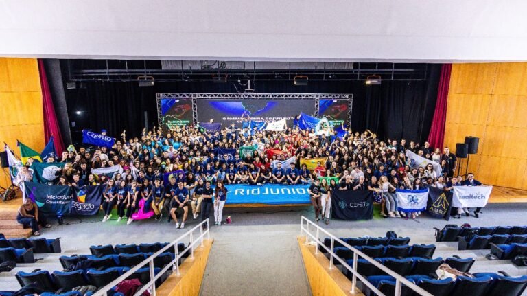 Movimento Empresa Júnior do RJ se fortalece com encontro estadual na UERJ