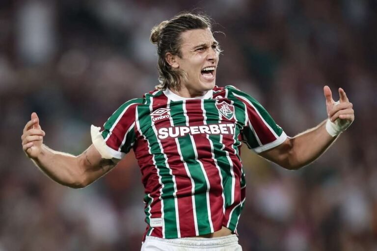 Fluminense visita Lanús em Buenos Aires buscando vantagem nas quartas da Sul-Americana