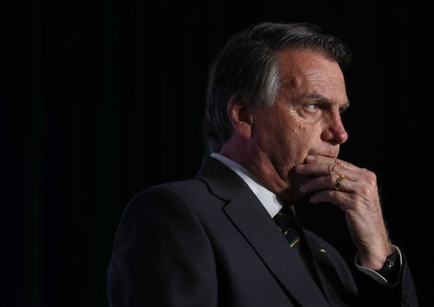 2º Dia de Julgamento no STF: Defesa de Bolsonaro e Generais tomam a tribuna