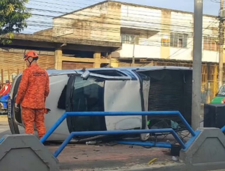 Capotagem deixa casal ferido na Avenida 28 de Março em Campos