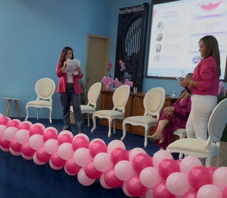 Mulheres empreendedoras se reúnem na ACIC em evento especial do Outubro Rosa