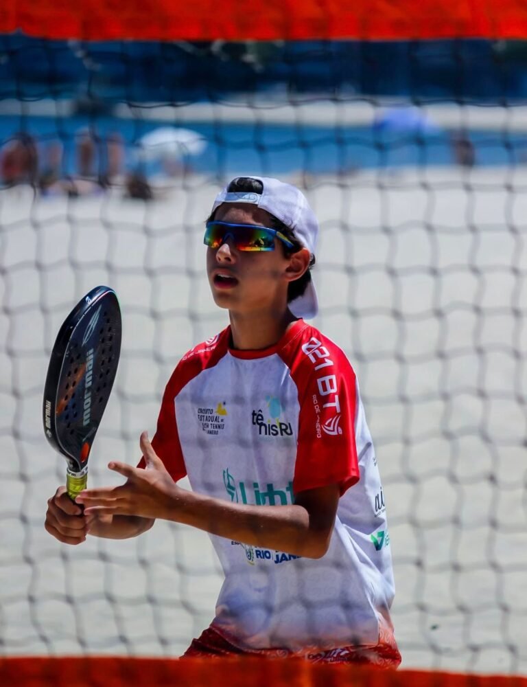 Niterói encerra temporada do Circuito de Beach Tennis com disputas e vibração nas areias de São Francisco