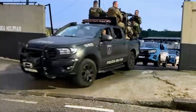 Mega-operação no Rio atinge 64 mortos e 81 presos; capital vive bloqueios e clima de tensão