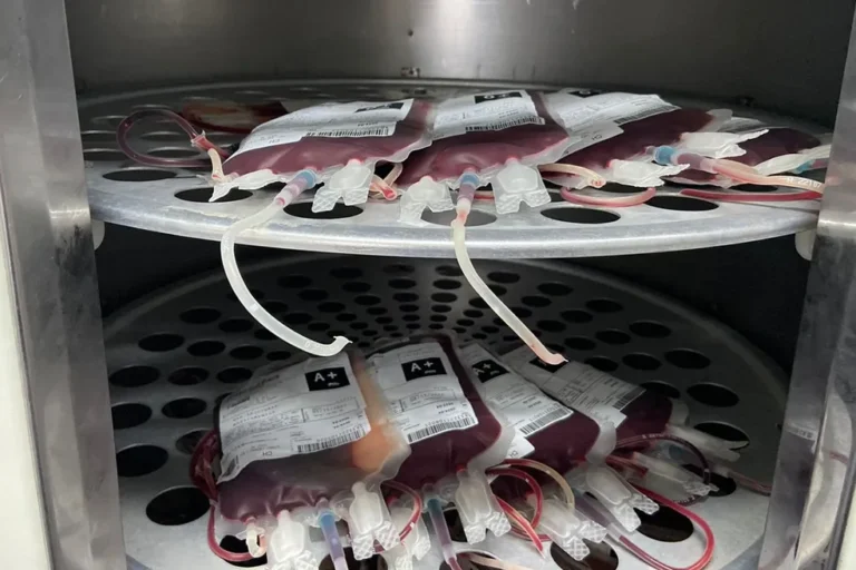 Hemocentro de Campos alerta para falta de sangue e pede doações de tipos com RH negativo