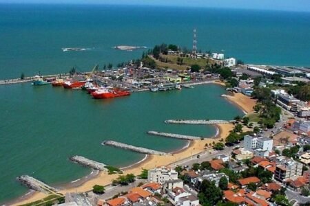 Macaé lidera geração de empregos no Estado e tem melhor desempenho proporcional do Brasil em 2025