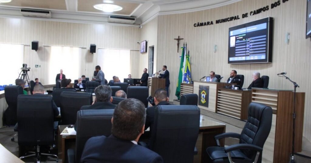 Câmara de Campos debate alternativas para o fim da tração animal e inclusão de carroceiros