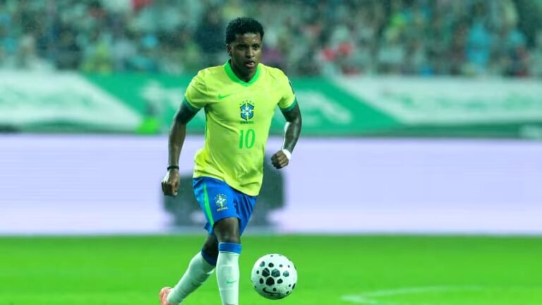 Seleção brasileira desembarca em Tóquio e faz único treino antes do amistoso contra o Japão