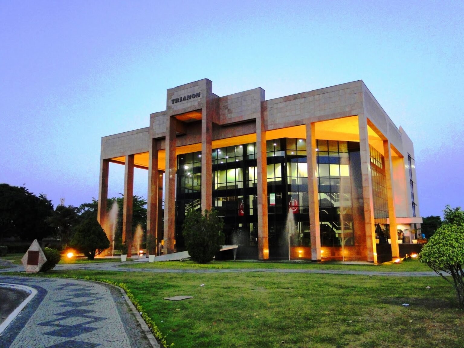 Mostra “Linhas do Futuro” abre semana cultural no Trianon com destaque para talentos mirins do desenho