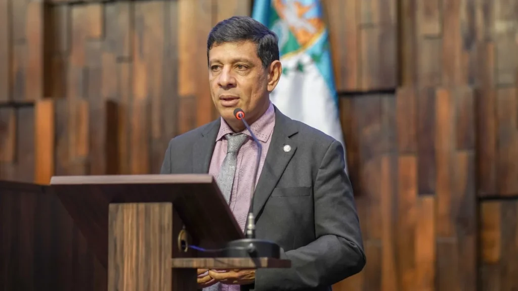 Policiais mortos no Alemão receberão Medalha Tiradentes, a maior honraria do Legislativo do RJ