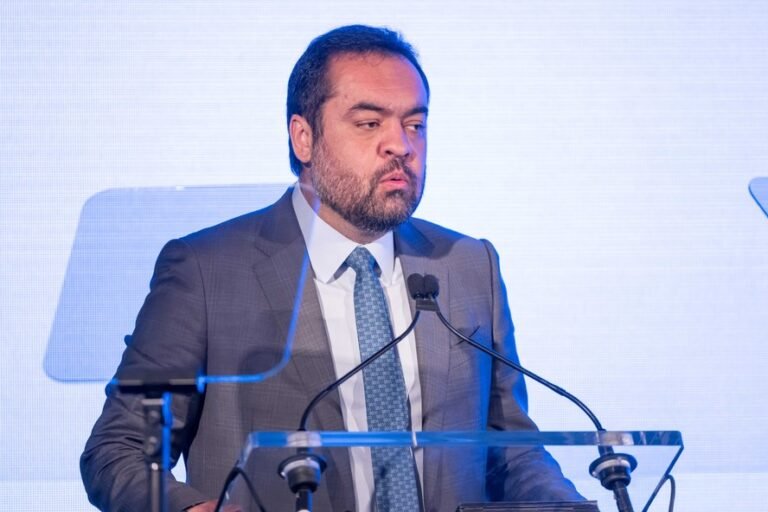 TSE julga ação que pode cassar Cláudio Castro e torná-lo inelegível