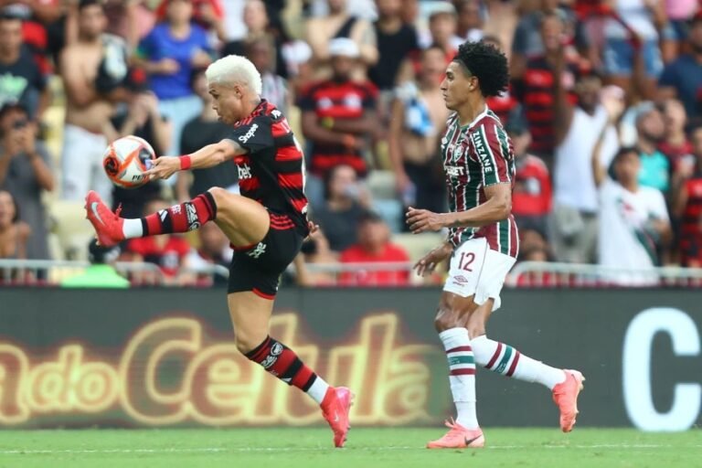 Fluminense vence o Fla-Flu no Maracanã e afunda o rival em noite de Lucho Acosta e Kevin Serna