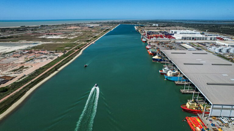 Porto do Açu anuncia R$ 2 milhões em novos investimentos para modernizar o Serviço de Tráfego de Embarcações