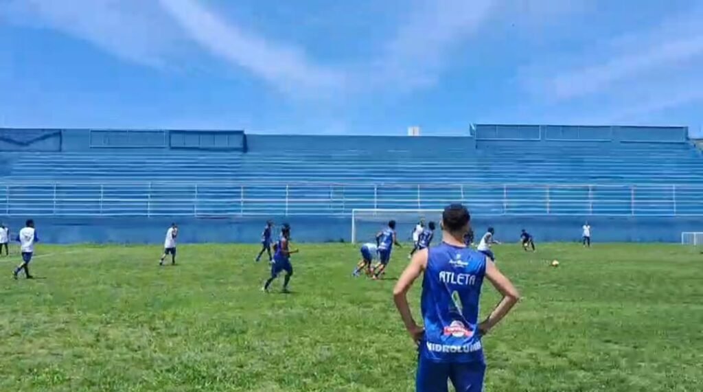 Goytacaz conquista vitória por W.O. após suspensão do Barra Mansa e mira vaga na semifinal