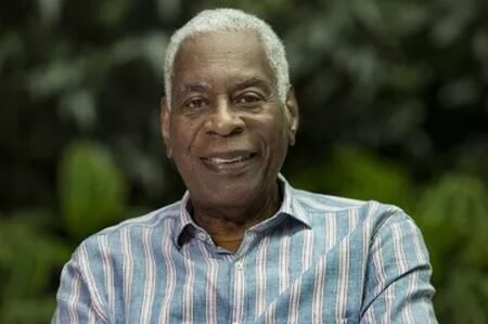 Morre Haroldo Costa, referência do samba e guardião da memória do Carnaval brasileiro