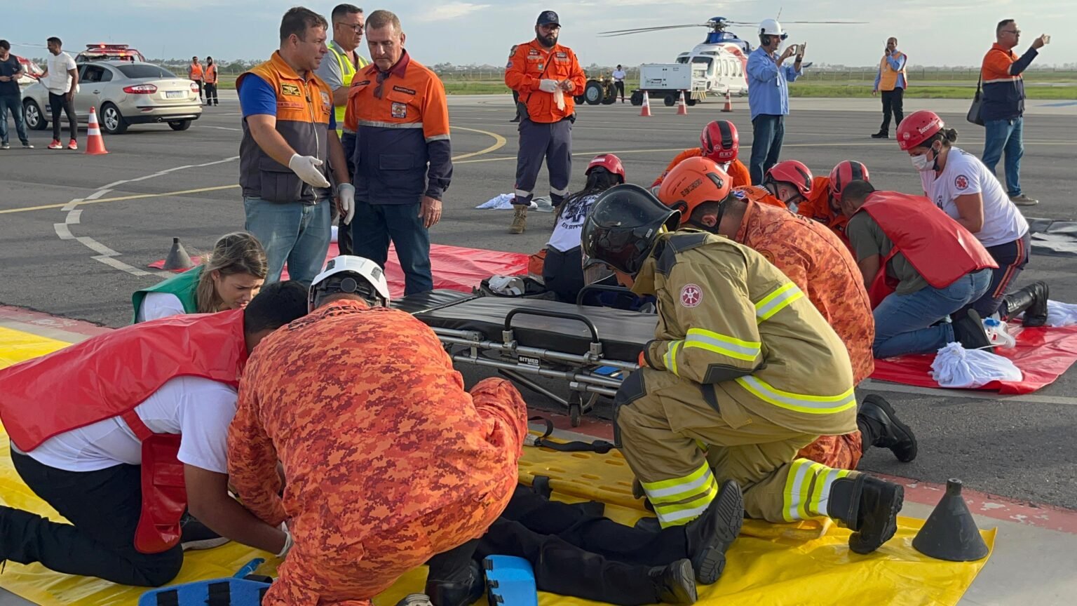 Heliporto do Farol avalia prontidão em simulação realista de emergência aérea com sete feridos