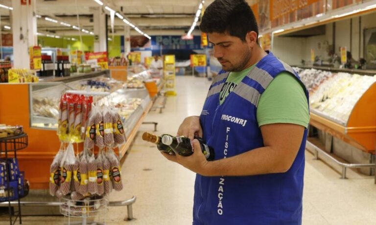 Pesquisa do Procon revela variação de até 344% nos preços de itens da Ceia de Natal em Campos