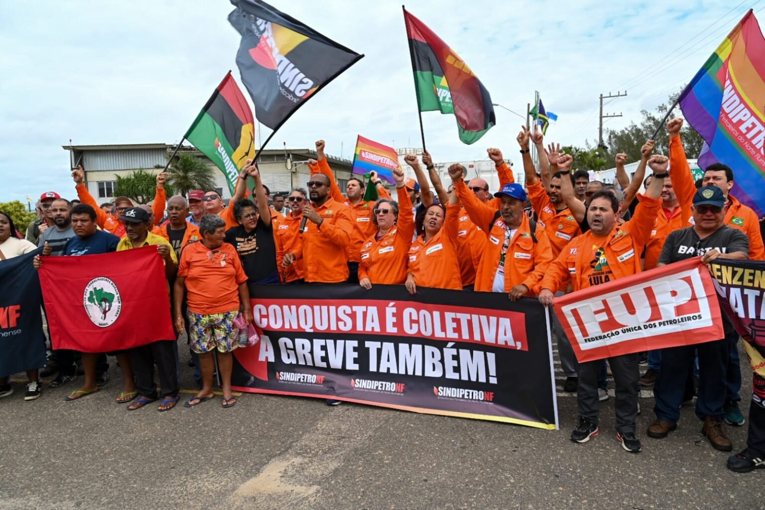 Sem avanço nas negociações, sindicatos de petroleiros ampliam mobilização e convocam assembleias com indicativo de greve