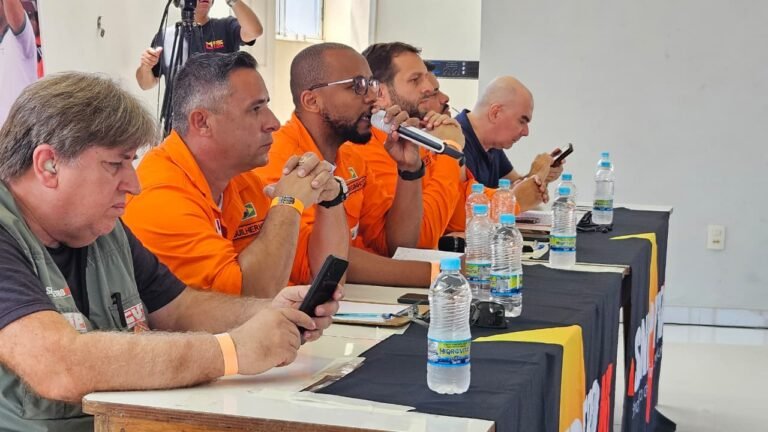 Petroleiros do Norte Fluminense mantêm greve e rejeitam proposta da Petrobras