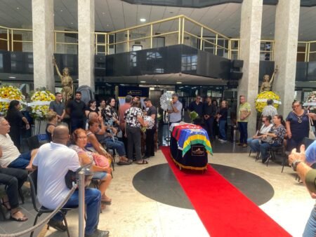 Campos se despede do ex-prefeito e médico Dr. Arnaldo Vianna