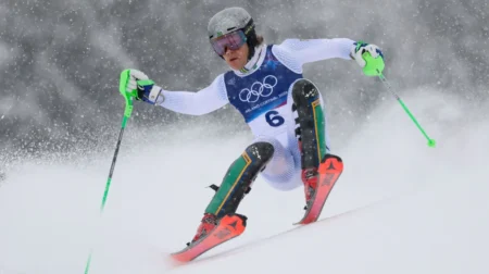 Queda tira Lucas Braathen da disputa por medalha no slalom em Milão-Cortina