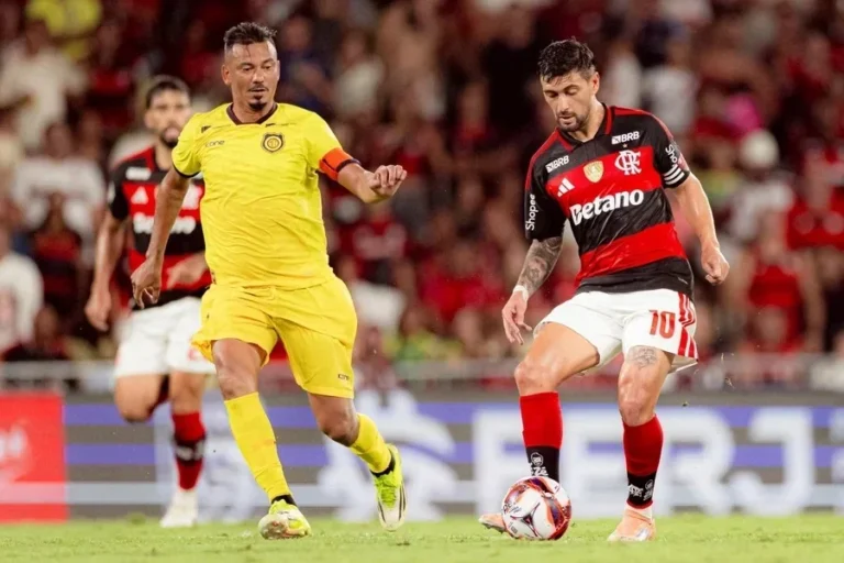 Flamengo com larga vantagem encara Madureira e mira vaga na final do Carioca