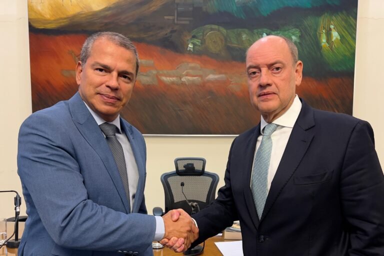 Frederico Paes reforça defesa dos royalties e mobilização de prefeitos do RJ