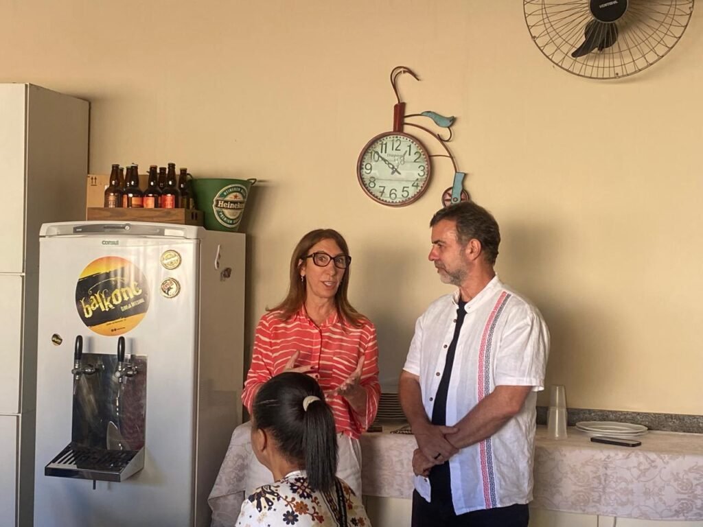 Freixo reforça apoio ao turismo do interior durante visita a Quissamã