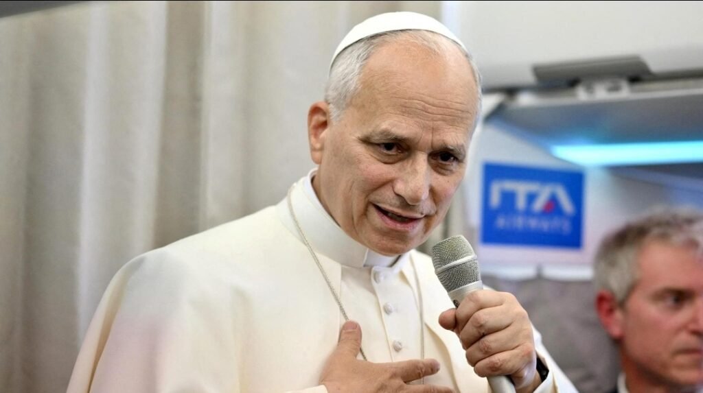 Papa Leão XIV reage a Trump e diz que “não tem medo” em meio a críticas sobre guerra