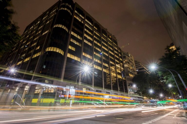 Firjan critica proposta do governo que retoma isenção para compras internacionais