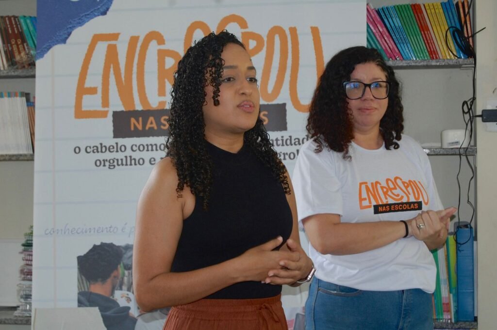 Encrespou leva debate sobre identidade negra e autoestima a escolas de Campos nesta quinta e sexta