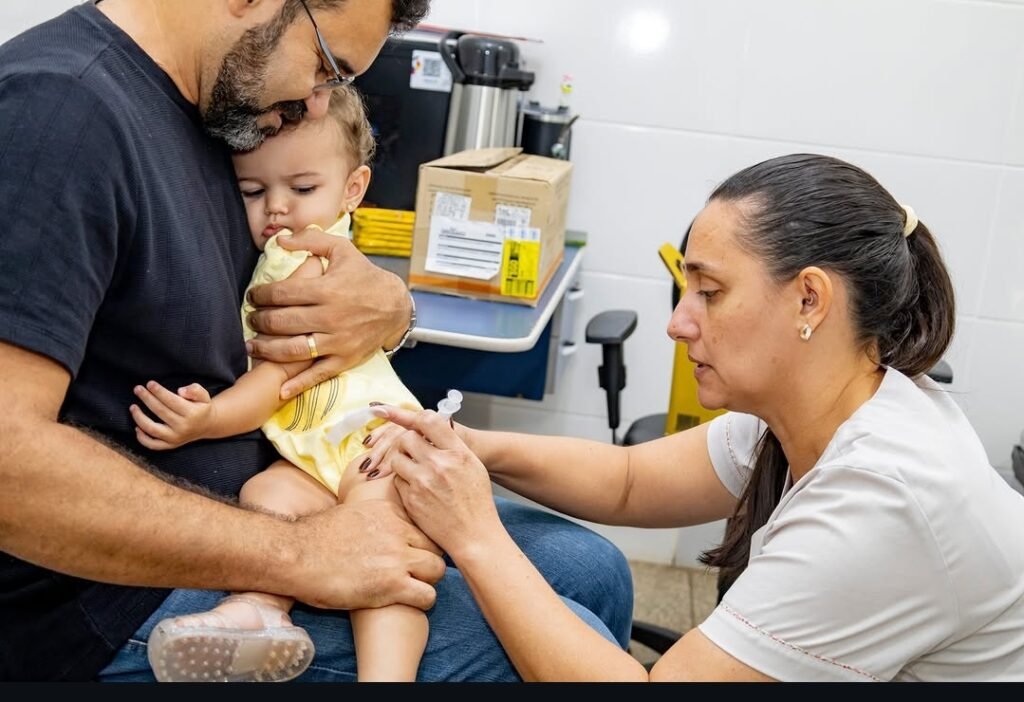 Campos amplia oferta de vacinação e reforça atendimento em diversos pontos do município