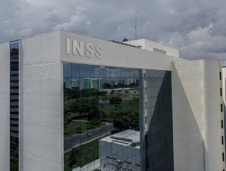 Biometria facial passa a ser obrigatória para empréstimo consignado do INSS a partir desta terça