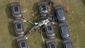 Colisão de helicópteros deixa seis mortos e provoca explosões no Rio