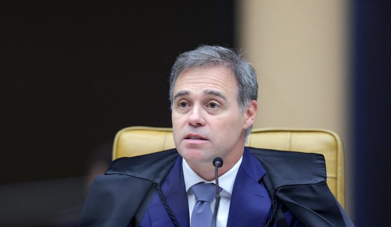 STF autoriza investigação da PF sobre financiamento do filme “Dark Horse”, inspirado em Jair Bolsonaro