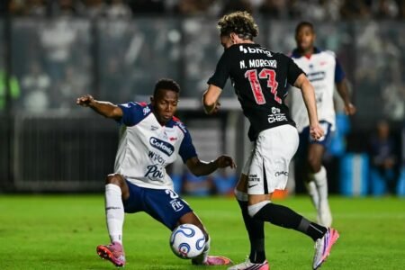 Vasco vence o Independiente Medellín e garante vaga nas oitavas da Sul-Americana