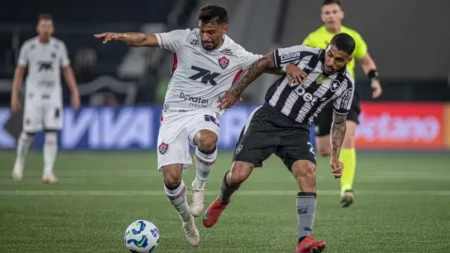 Botafogo empata com o Vitória em jogo atrasado da 4ª rodada do Brasileirão
