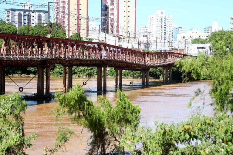 Governo do Estado inicia contratação emergencial para recuperar a Ponte de Ferro; obra pode durar até dois anos