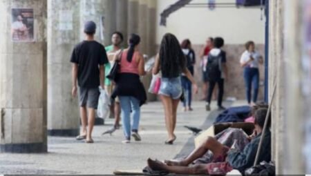 Centro Mais Seguro amplia atendimento social e de saúde à população em situação de rua em Campos
