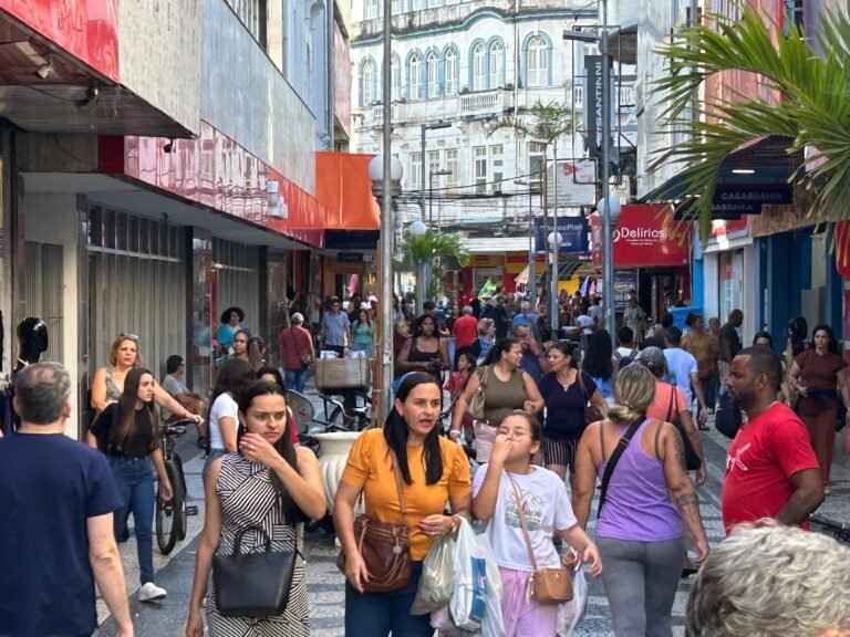 Feriado de 7 de setembro cai na segunda-feira e comércio de Campos poderá funcionar
