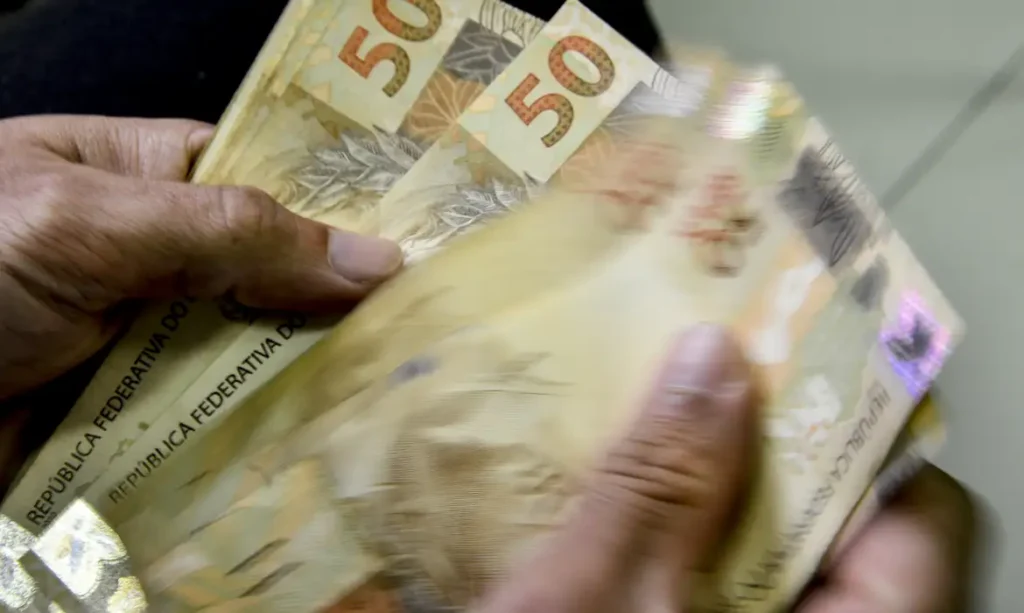 Novo Desenrola termina na segunda-feira; veja quem pode renegociar dívidas