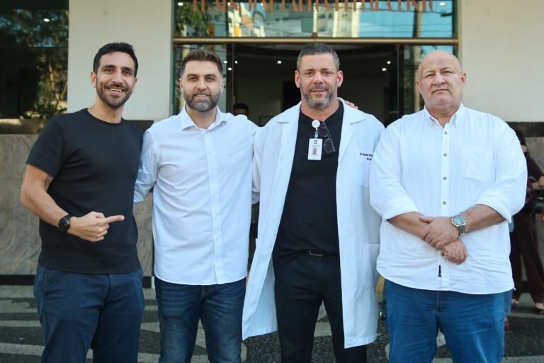 Wladimir Garotinho visita Santa Casa e defende mais recursos federais para a Saúde de Campos