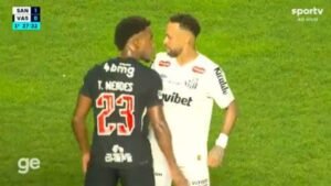Vasco e Santos fazem confronto direto contra o Z-4 neste domingo em São Januário