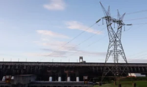 Conta de luz volta à bandeira verde em outubro