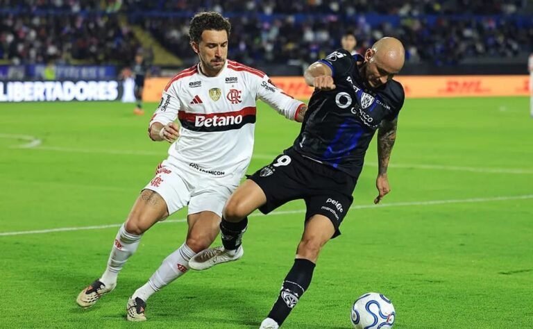 Flamengo recebe Independiente del Valle e busca vaga na semifinal da Libertadores