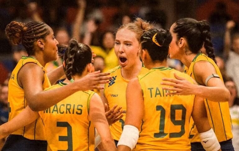 Brasil enfrenta o Peru hoje no Maracanãzinho pelo Pré-Olímpico de vôlei