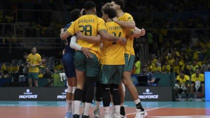 Brasil enfrenta a Colômbia nesta quinta pelo Sul-Americano de Vôlei