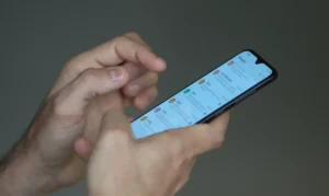 Anatel alerta para risco de congestionamento caso internet móvel seja liberada nas eleições